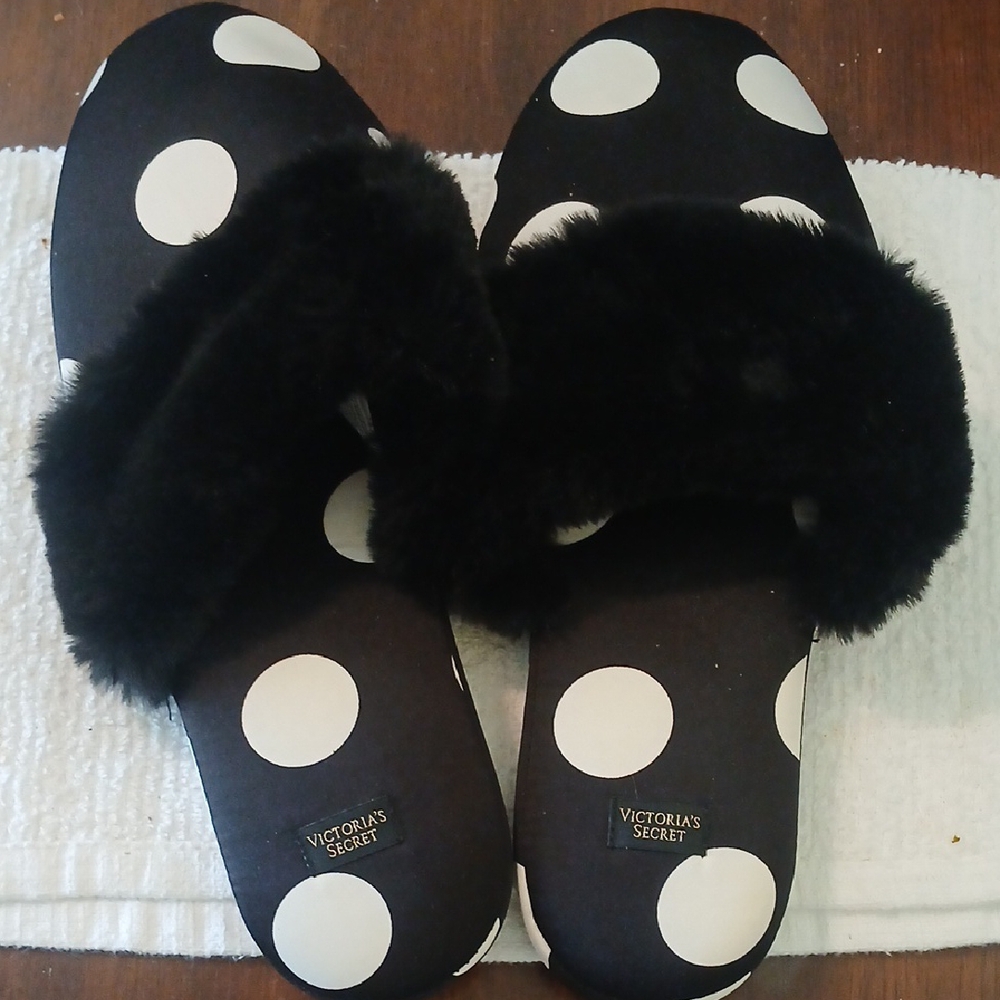 Victoria Secret House Shoe